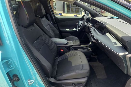 Nissan Leaf Evolve Plus 75kWh 2WD AT