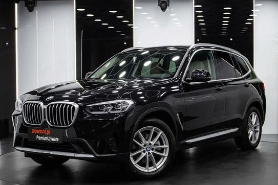 BMW X3 xDrive30e Luxury Line