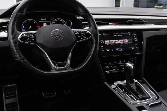 Volkswagen Arteon 2.0 Tdi r-Line Dsg