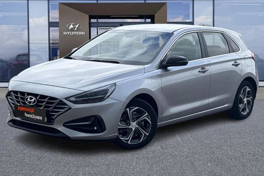 Hyundai i30 1.5 T-GDI 48V Smart DCT