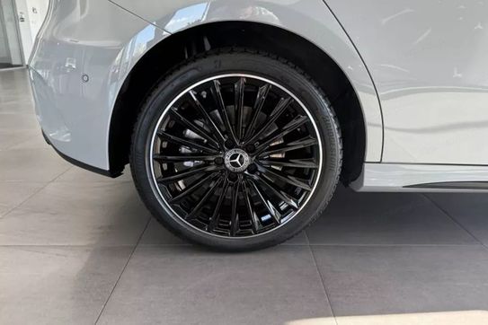 Mercedes Klasa A 220 4-Matic AMG Line