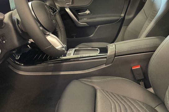 Mercedes CLA 200 Progressive Shooting Brake