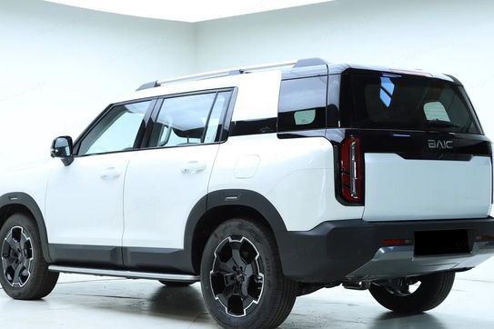 Baic BJ30 BJ30e 1.5T DHT 4x4 HEV