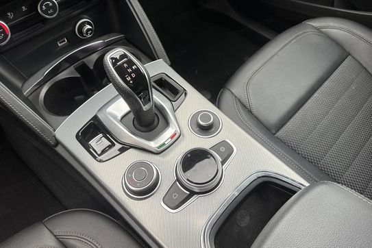 Alfa Romeo Stelvio Sprint 2.0 Turbo  Q4 aut
