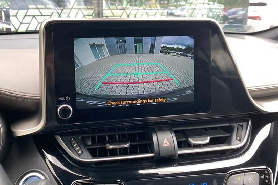 Toyota C-HR 1.8 Hybrid Executive