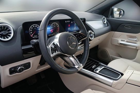 Mercedes GLA 200 Progressive