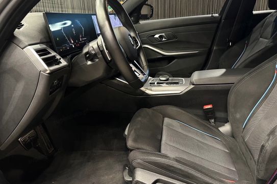 BMW Seria 3 Touring 320d xDrive M Sport