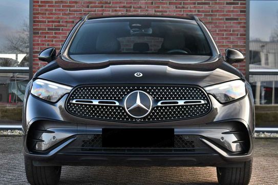 Mercedes GLC 200 4-Matic AMG Line