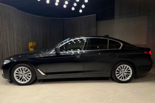 BMW Seria 5 540d xDrive Luxury Line