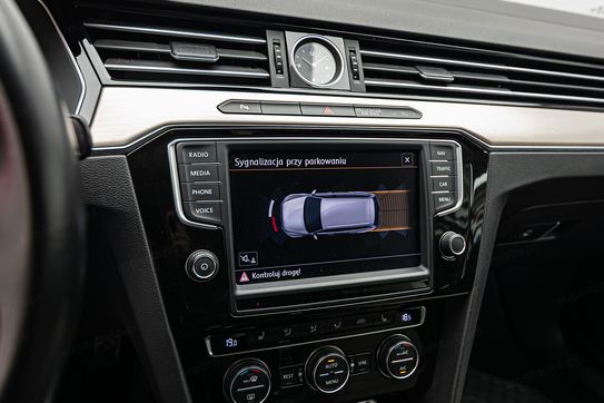 Volkswagen Passat 1.8 TSI R-Line DSG