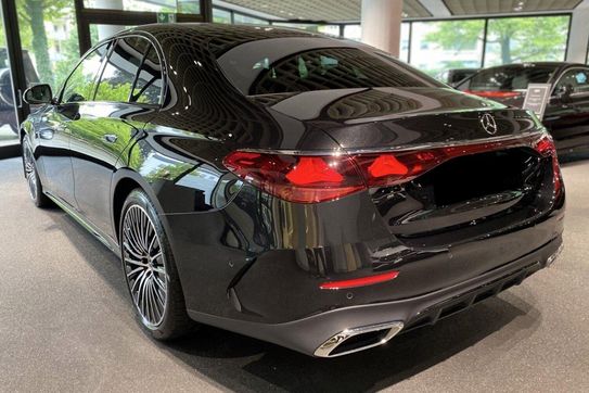 Mercedes Klasa E 220 d  4-Matic AMG