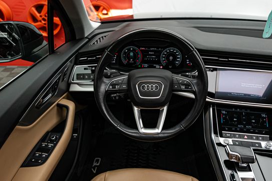 Audi Q7 45 TDI quattro S Line Tiptr.