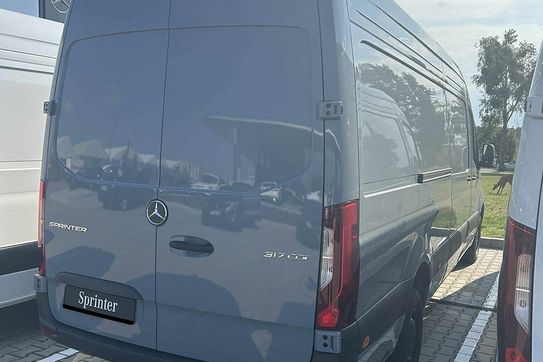 Mercedes Sprinter 317 CDI Długi PRO