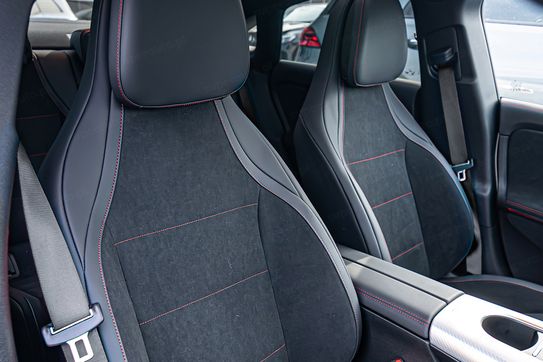 Mercedes CLA 200 AMG Line