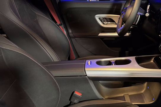 Mercedes GLB 220 4-Matic AMG Line