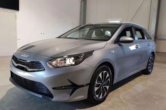 Kia Ceed 1.5 T-GDI M