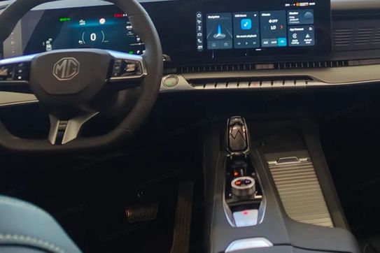 MG S9 Exclusive