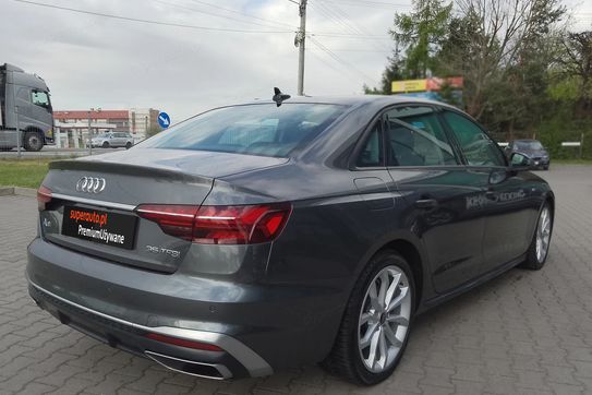 Audi A4 35 TFSI mHEV S Line S tronic