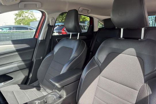 Renault Arkana 1.6 E-TECH Intens MMT