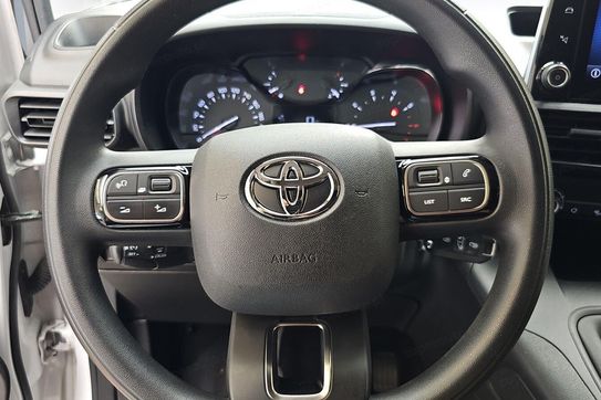 Toyota Proace City Active