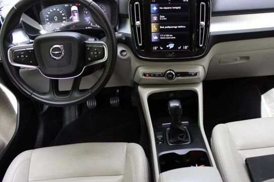 Volvo XC40 T3