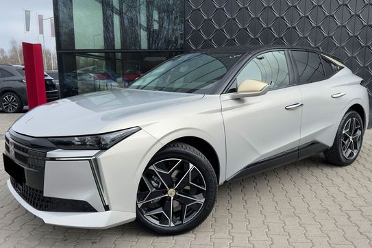 DS N°4 Performance Line EAT8 1.5 BlueHDi