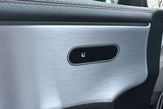 Mercedes CLA 220 4-Matic AMG Line 7G-DCT