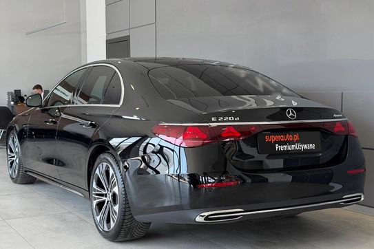 Mercedes Klasa E 220 d 4MATIC Exclusive