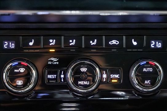 Skoda Superb 2.0 TSI 4x4 Ambition DSG