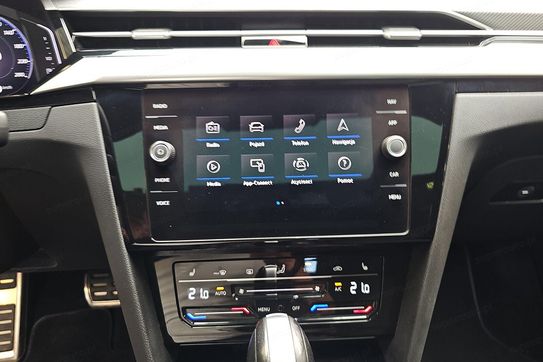Volkswagen Arteon 2.0 Tdi r-Line Dsg