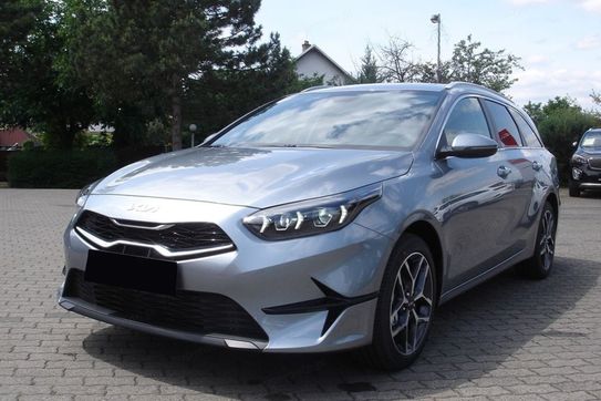 Kia Ceed 1.5 T-GDI Tribute DCT