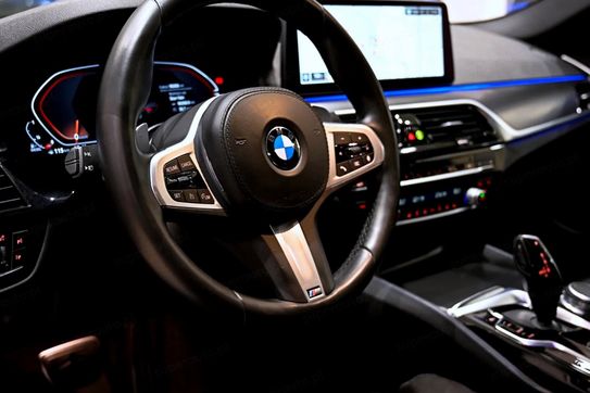 BMW Seria 5 520d xDrive M Sport