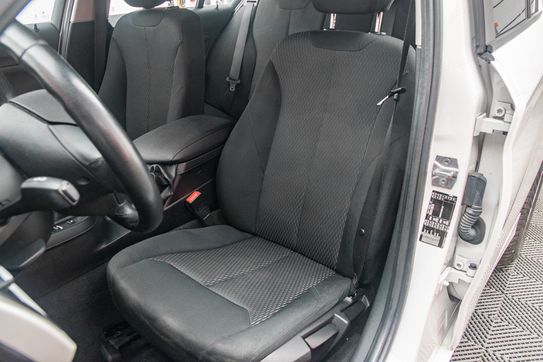 BMW Seria 1 118i