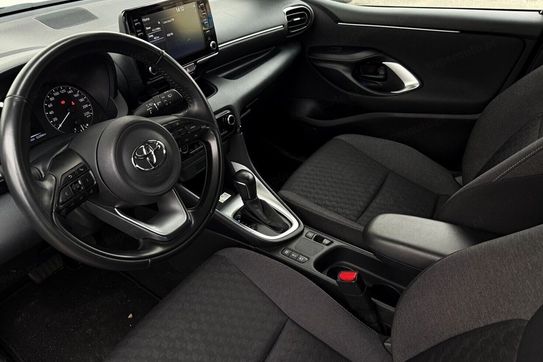 Toyota Yaris Hybrid Comfort