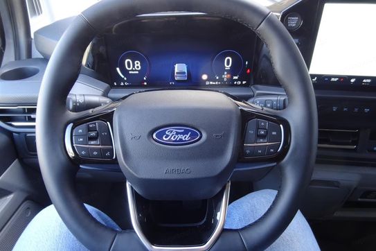 Ford Transit Custom 320 L2H1 Limited A8
