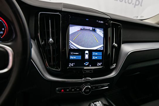 Volvo XC60 D4 Momentum Pro