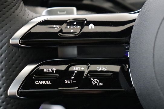 Mercedes CLE 300 4-Matic AMG Line