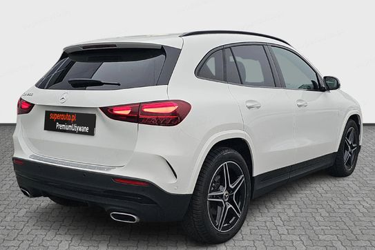 Mercedes GLA 200 AMG Line