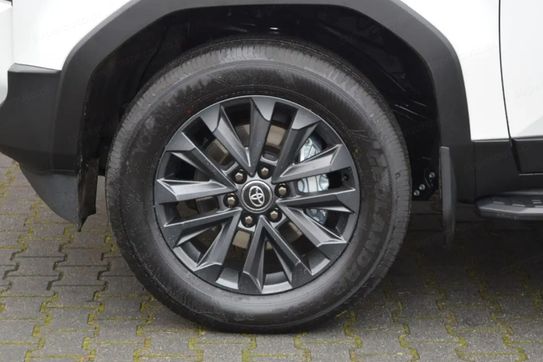 Toyota Land Cruiser Executive 2.8 MHEV