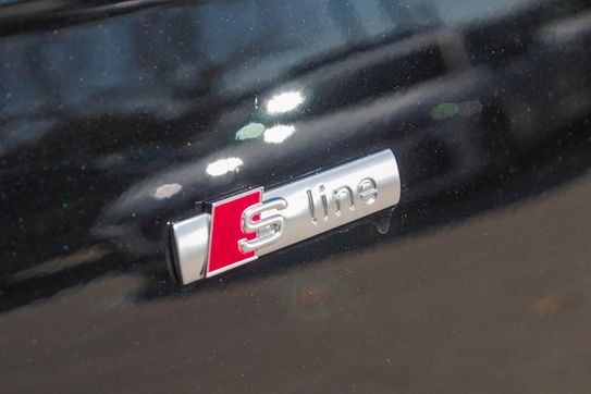 Audi Q7 60 TFSI e quattro S Line
