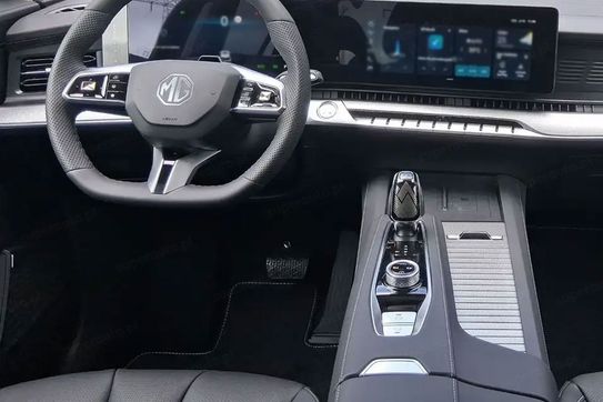 MG S9 Exclusive 1.5 Plug-In