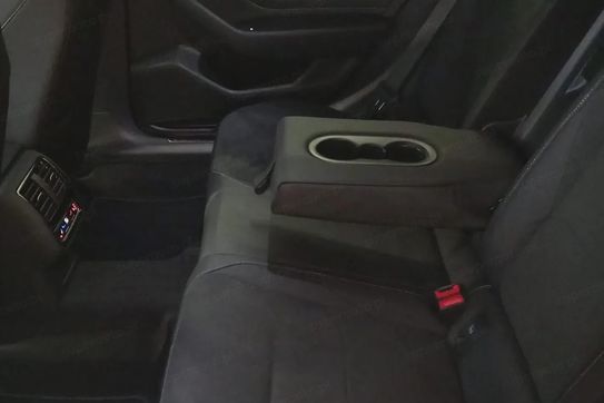 Volkswagen Arteon 2.0 TSI R-Line DSG