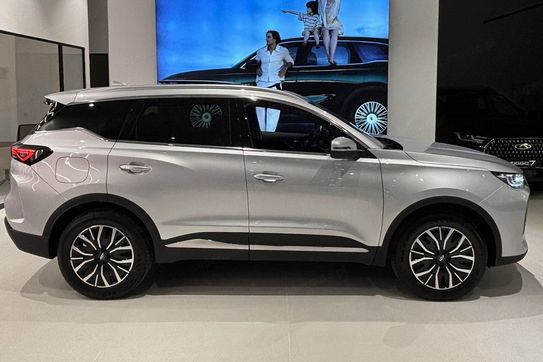 Chery Tiggo 7 Prestige 1.5 T-GDI Super Hybrid DHT