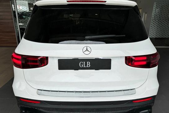 Mercedes GLB 220  4-Matic AMG Line