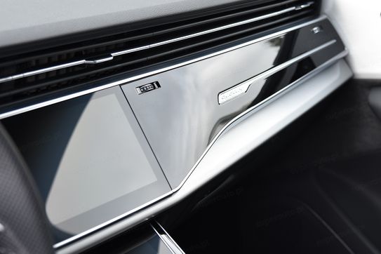 Audi Q7 55 TFSI e quattro S Line