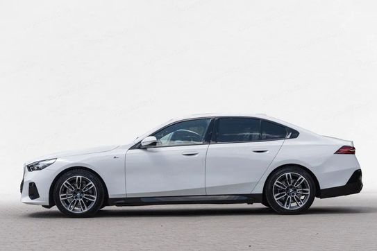 BMW Seria 5 520i M Sport aut