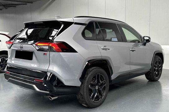 Toyota RAV4 GR Sport 2.5 Hybrid Dynamic Force