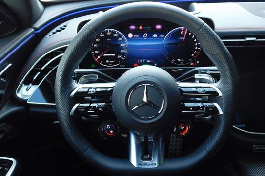 Mercedes Klasa E AMG 53  4Matic+ Hybrid