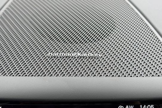 Volvo XC60 T6 Plug-In Hybrid AWD Plus Dark aut