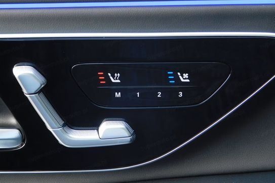 Mercedes Klasa E AMG 53 4Matic+ Hybrid